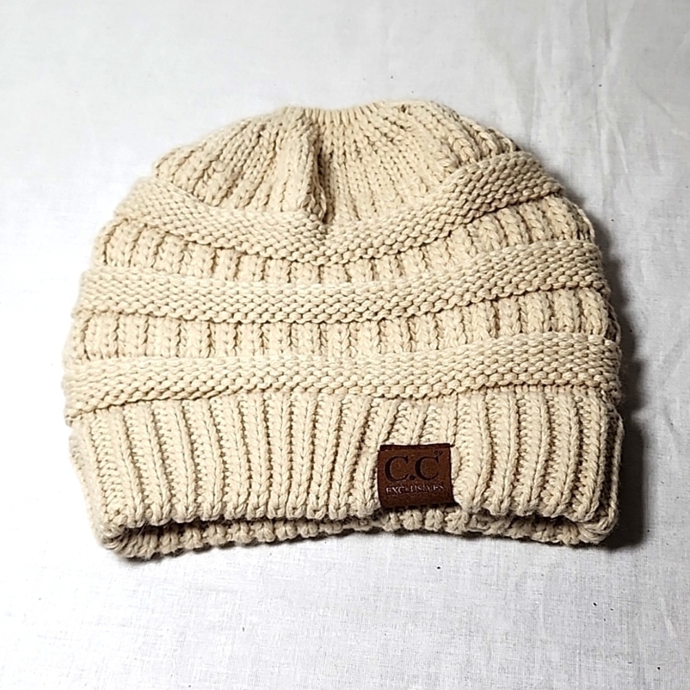 Soft and Cozy with a full range ofneutrals and beautiful